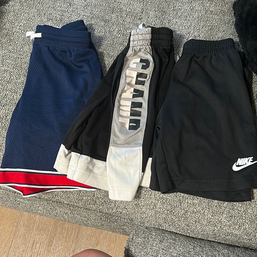Boys random sports wear shorts